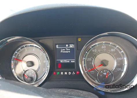 2012 Chrysler Town & Country Touring из США, поврежденный, VIN 2C4RC1BG3CR401065